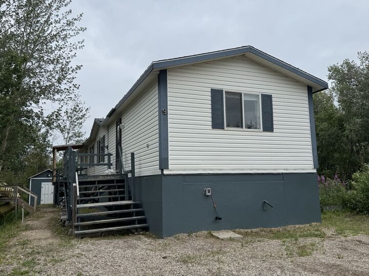 Property Photo:  9 102 Street  NT X0E 0R9 