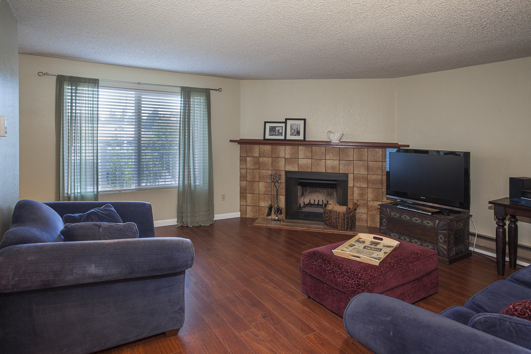 Property Photo: Living room 9000 25th Ave SW H101  WA 98106 