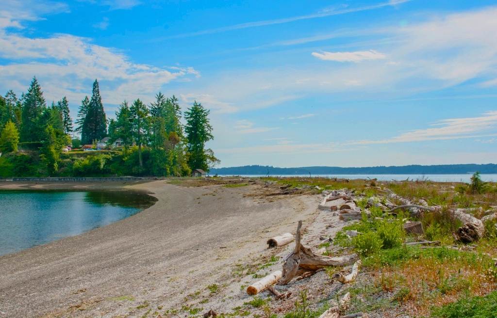 Property Photo: Waterfront / exterior 4317 Forest Beach Dr NW  WA 98335 