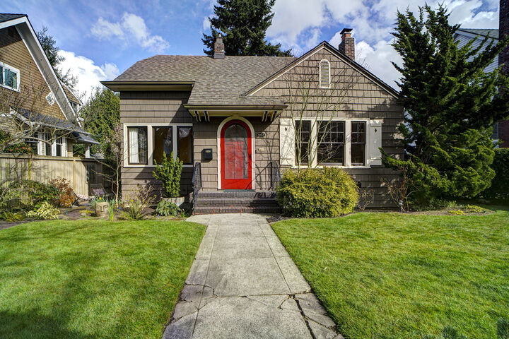 Property Photo: 1922 45th Avenue SW WA 98116