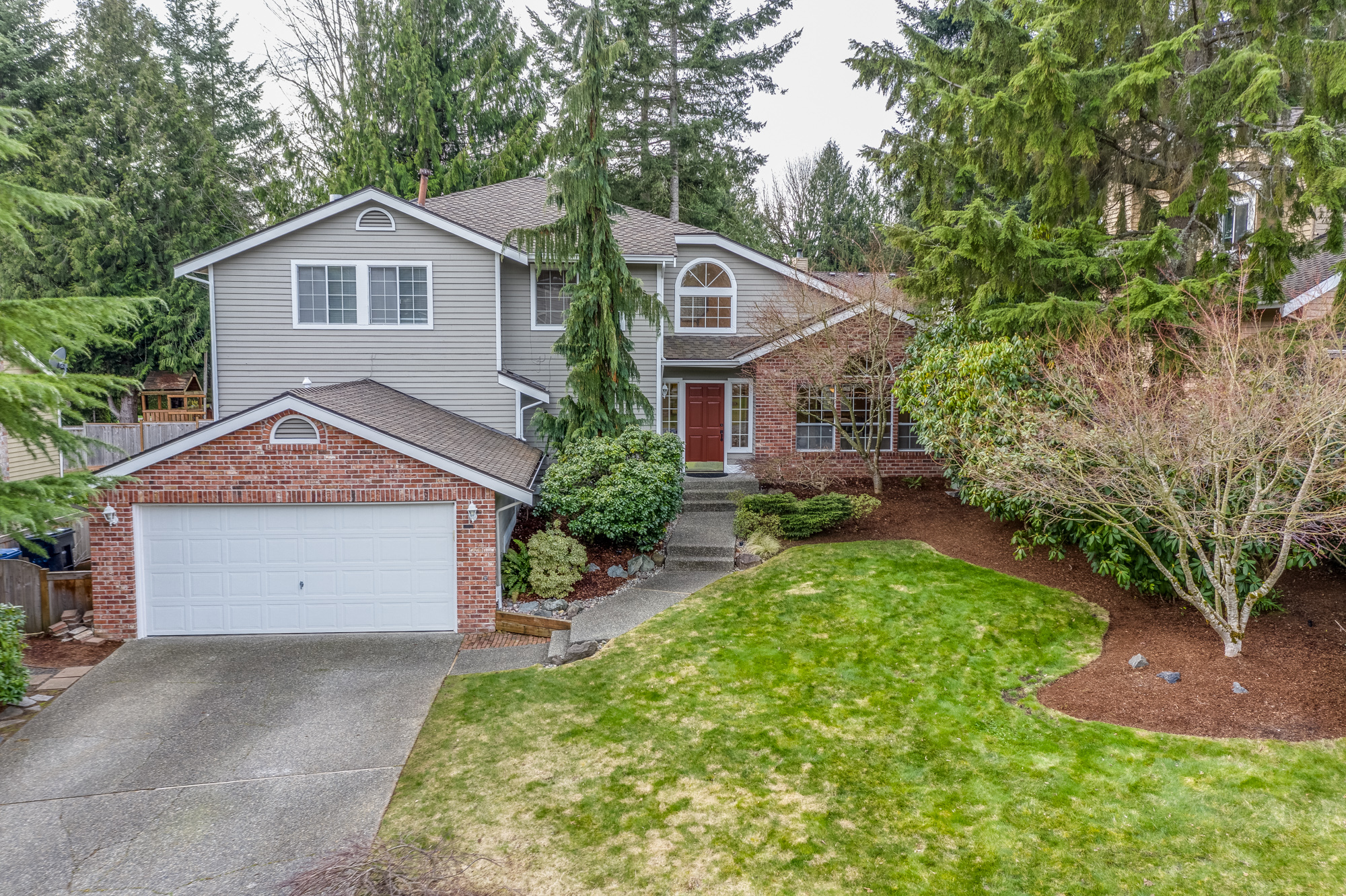 Property Photo: 13813 177th Place NE WA 98052