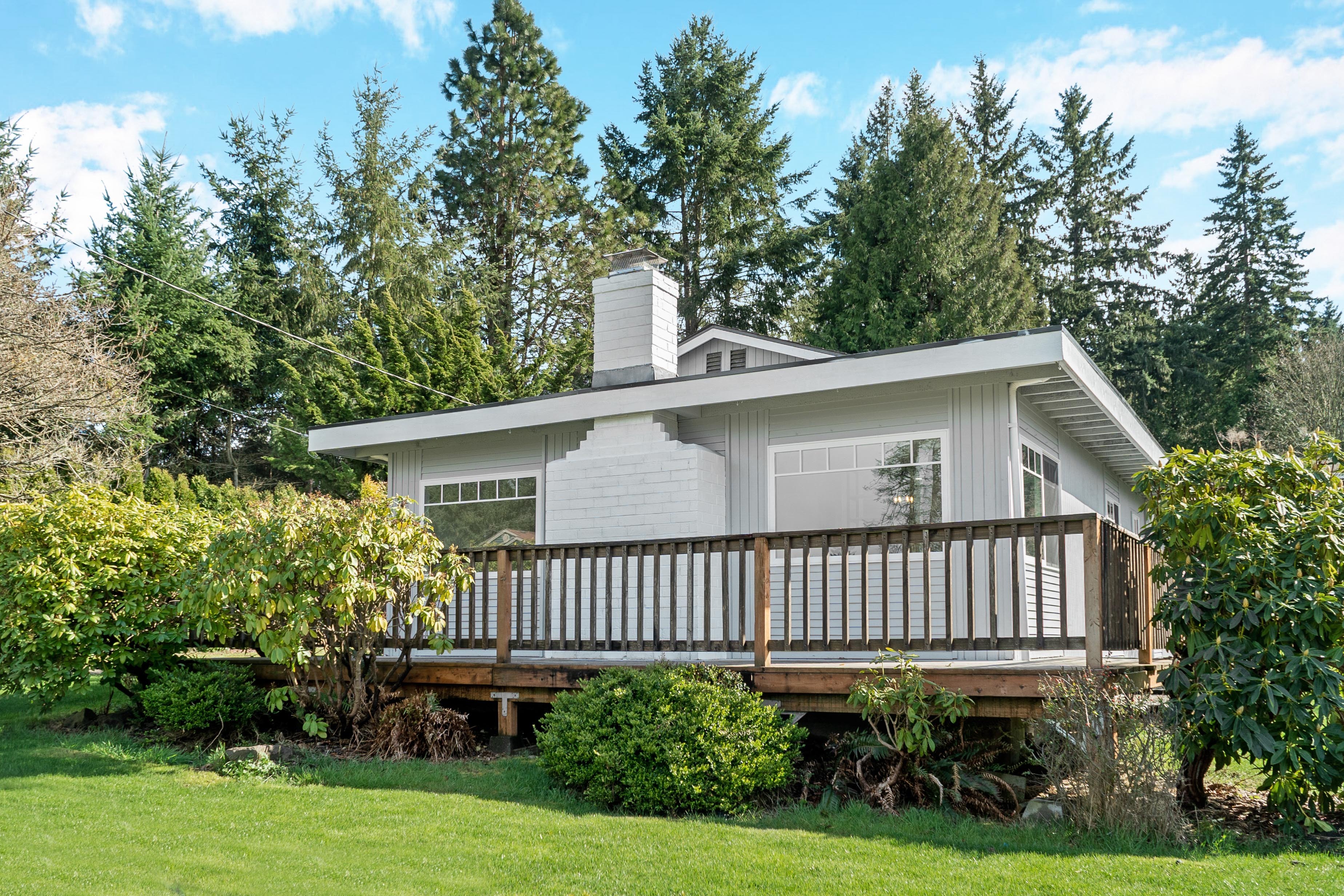 Property Photo: 4002 10th Street NW WA 98335