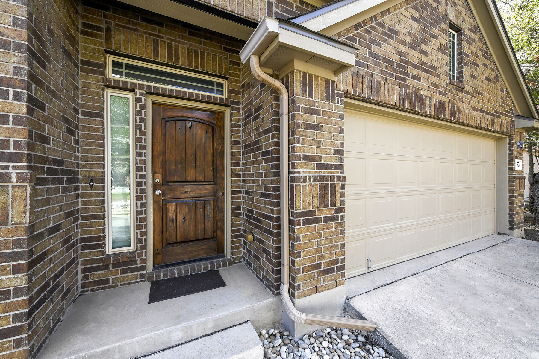 526 Blue Springs  San Antonio TX 78260 photo