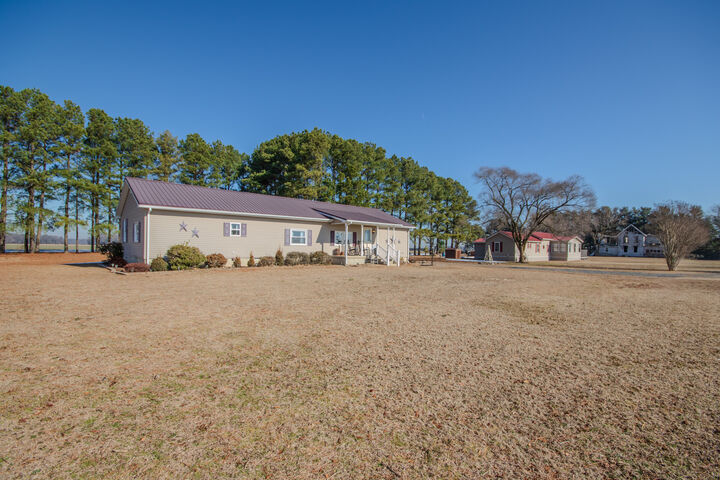 Property Photo:  6761 Sharptown Road  DE 19956 