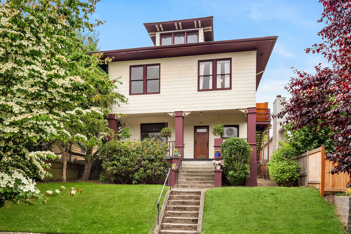 517 18th Ave E  Seattle WA 98112 photo