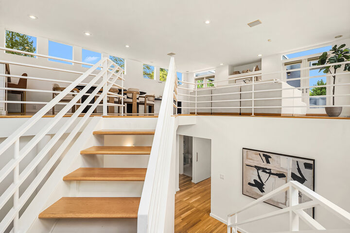 Property Photo:  1023  14th Place W  WA 98033 