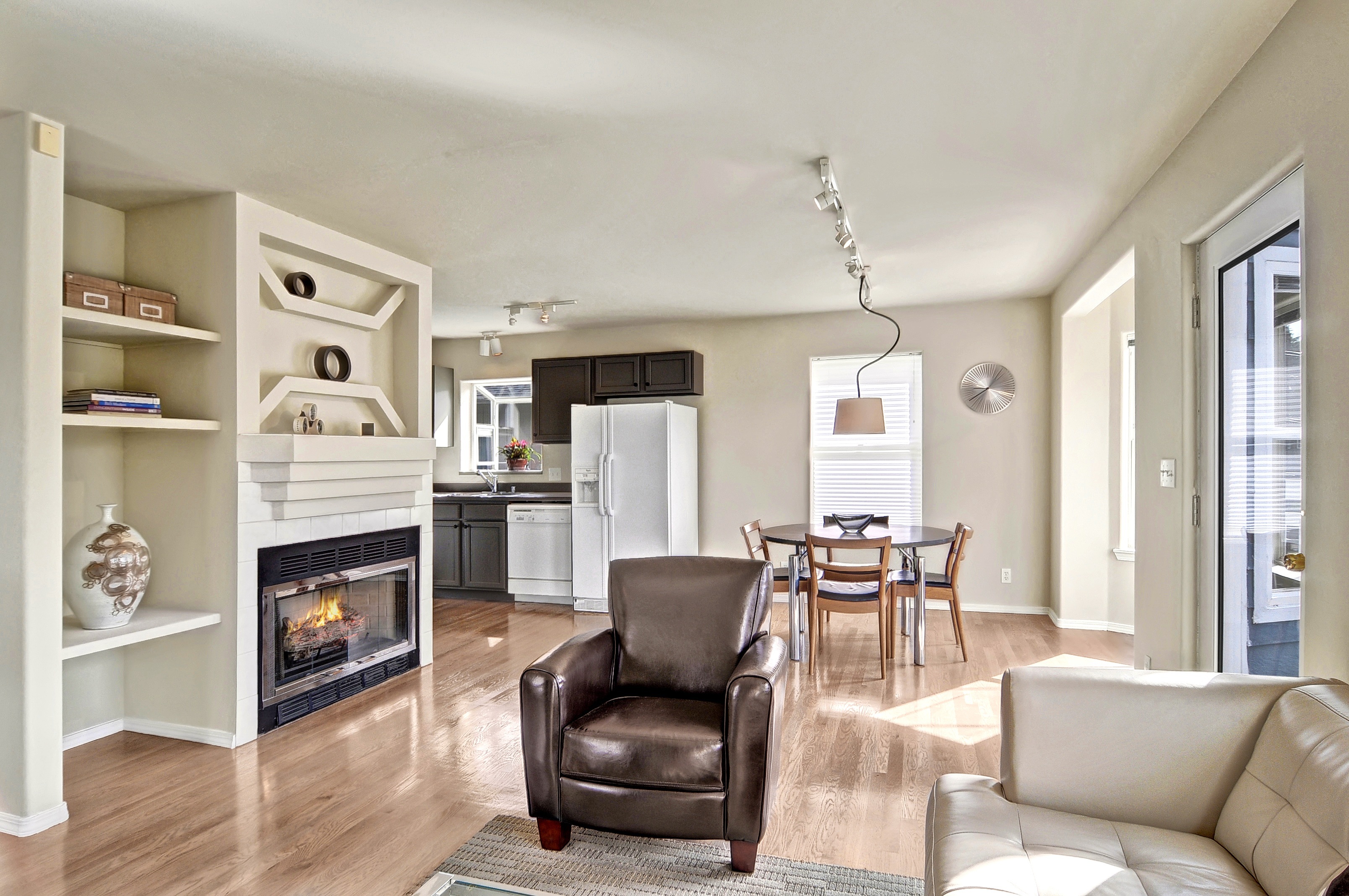 Property Photo: Living room 2720 S Elmwood Place  WA 98144 