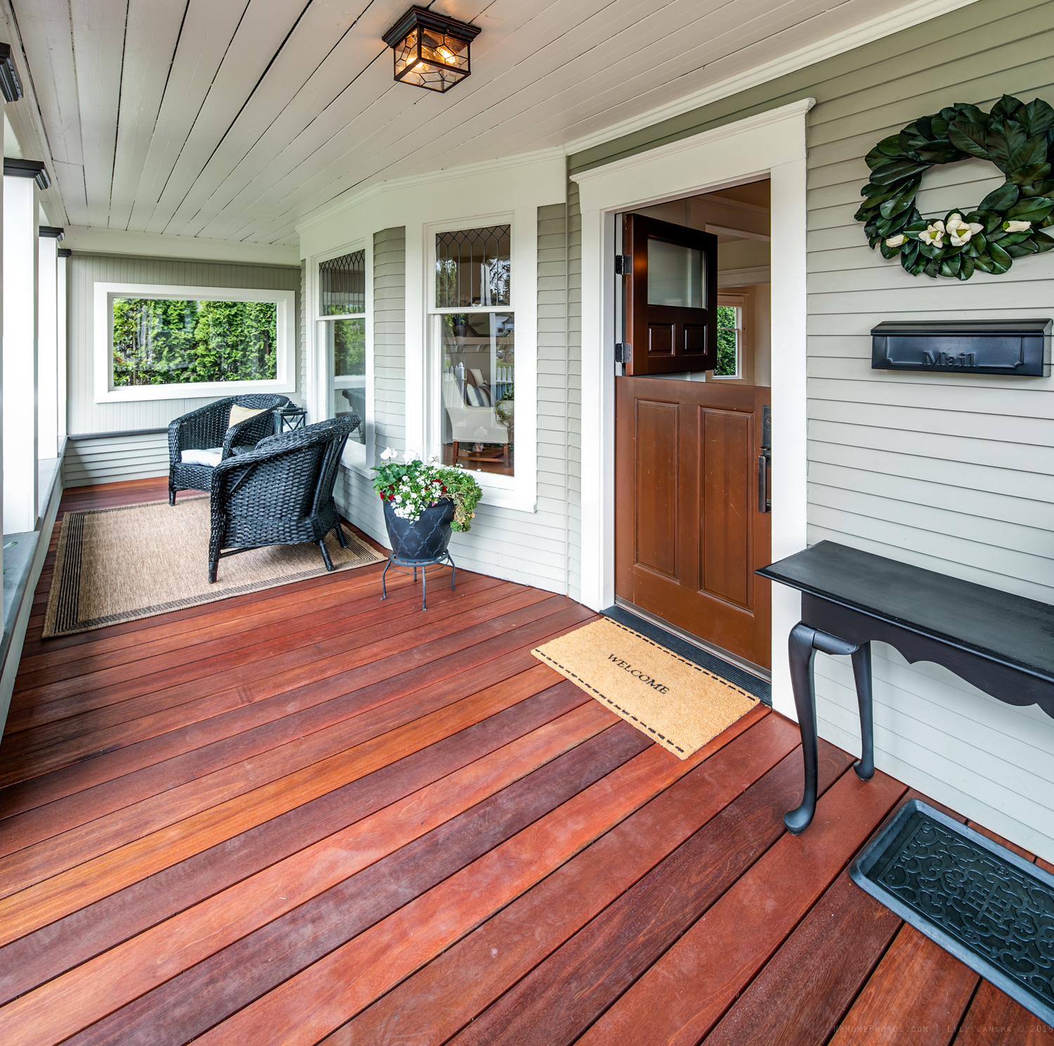 Property Photo:  2611 Hampton Place  WA 98225 