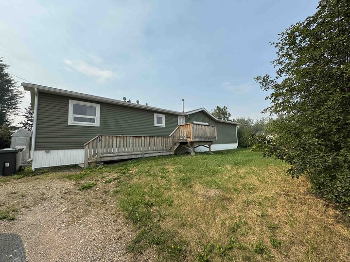 22 Fir Crescent  Hay River NT X0E 0R5 photo