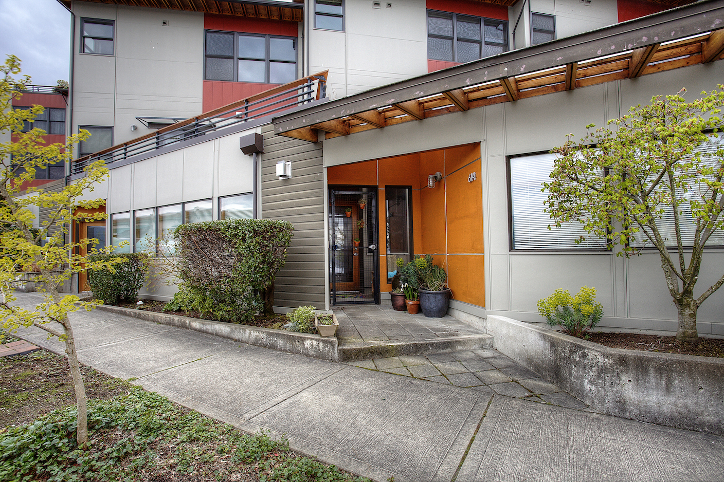 Property Photo: 614 S Baker WA 98402