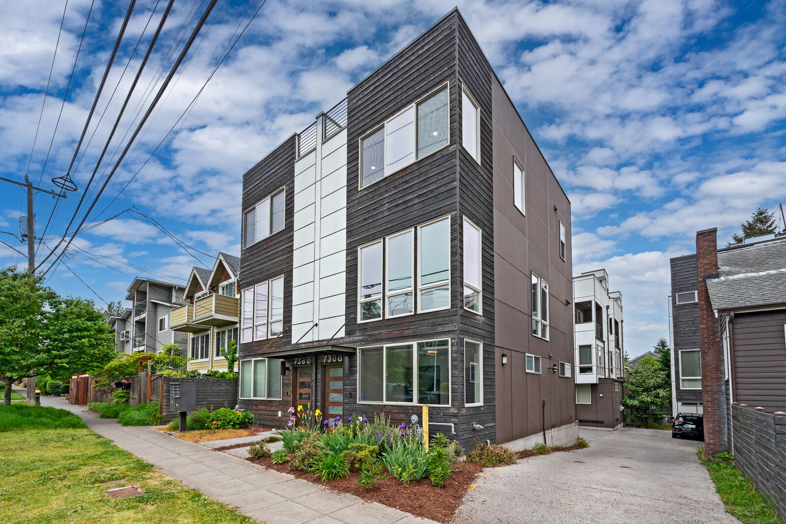 Property Photo:  738 D N 95th  WA 98103 