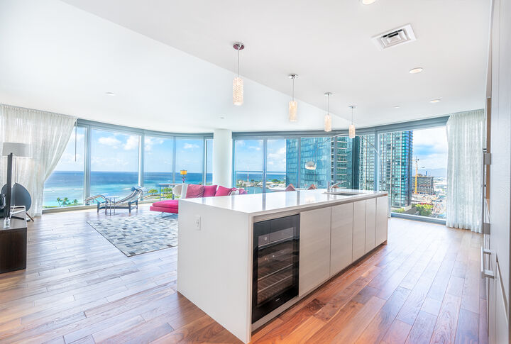 Property Photo:  1108 Auahi Street 1401  HI 96814 