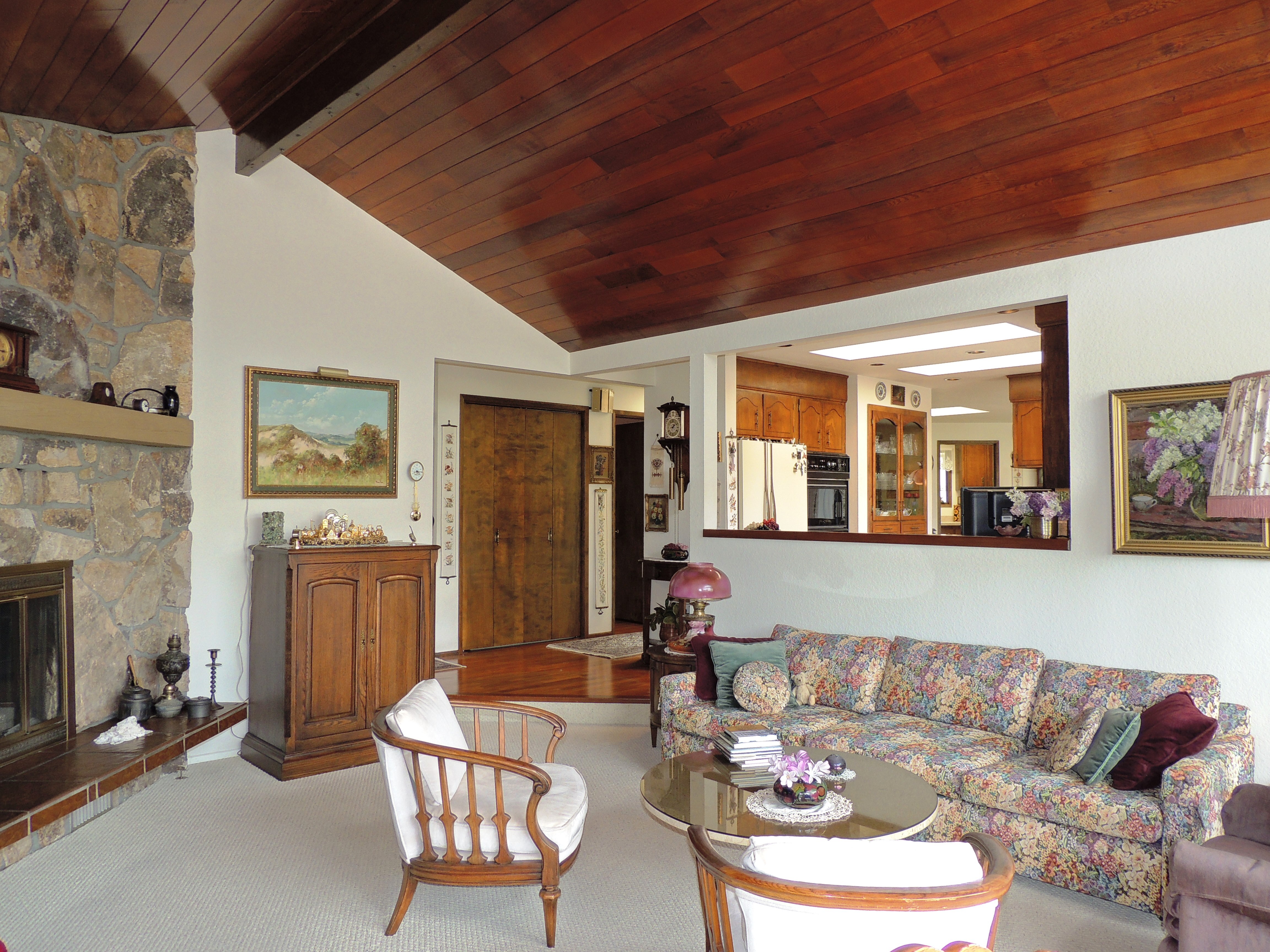 Property Photo: Interior 877 Shoshone Dr WA 98257