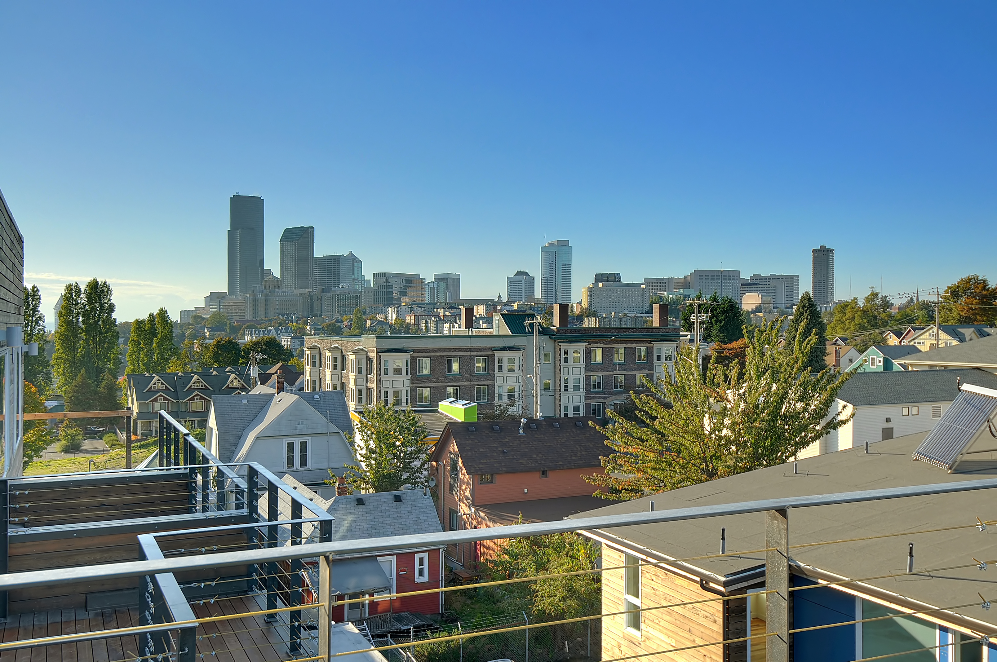 Property Photo: 1820 E Yesler Wy WA 98122