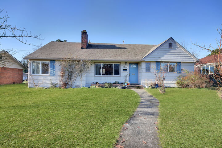 Property Photo: 6310 Tacoma Ave S WA 98408