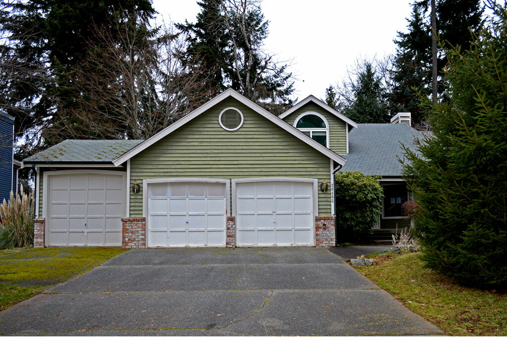 Property Photo:  20405 109th St Ct E  WA 98391 