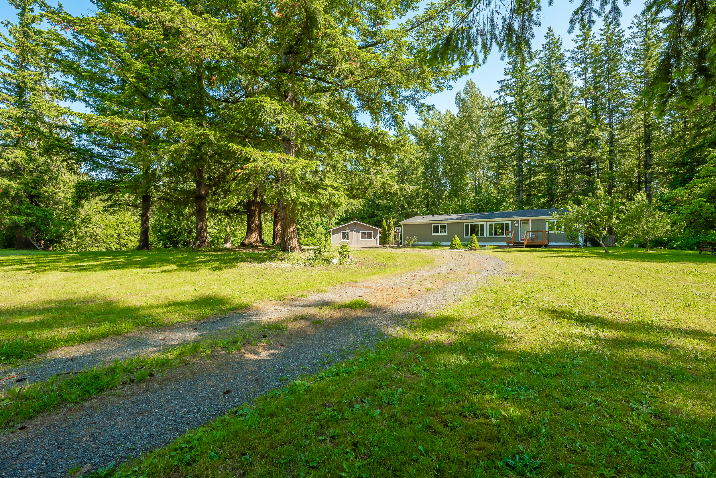 Property Photo:  2233 Childers Rd  WA 98247 