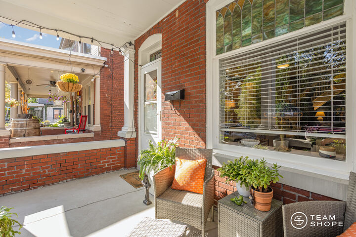 Property Photo:  224 Seneca Street  PA 17110 