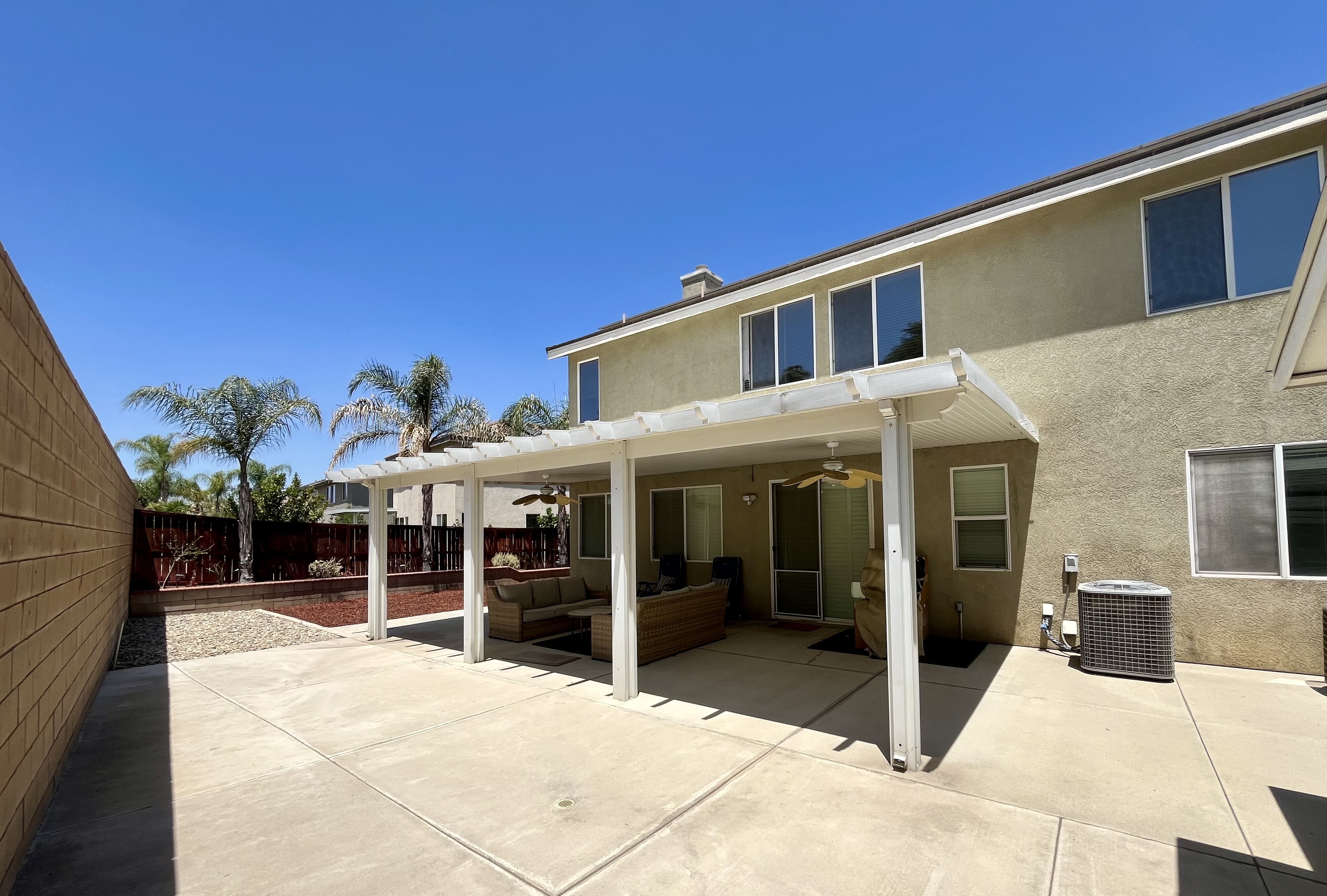 Property Photo:  325 Deodar Street  CA 92374 