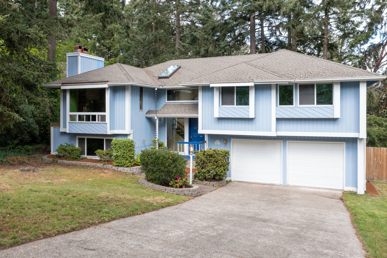 Property Photo:  6813 Twin Hills Dr W  WA 98467 