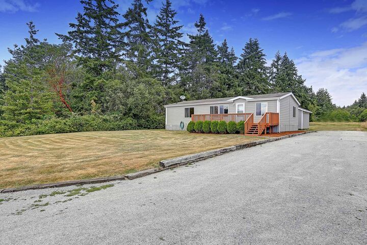 Property Photo: Exteriors 179 Kowntee St  WA 98282 