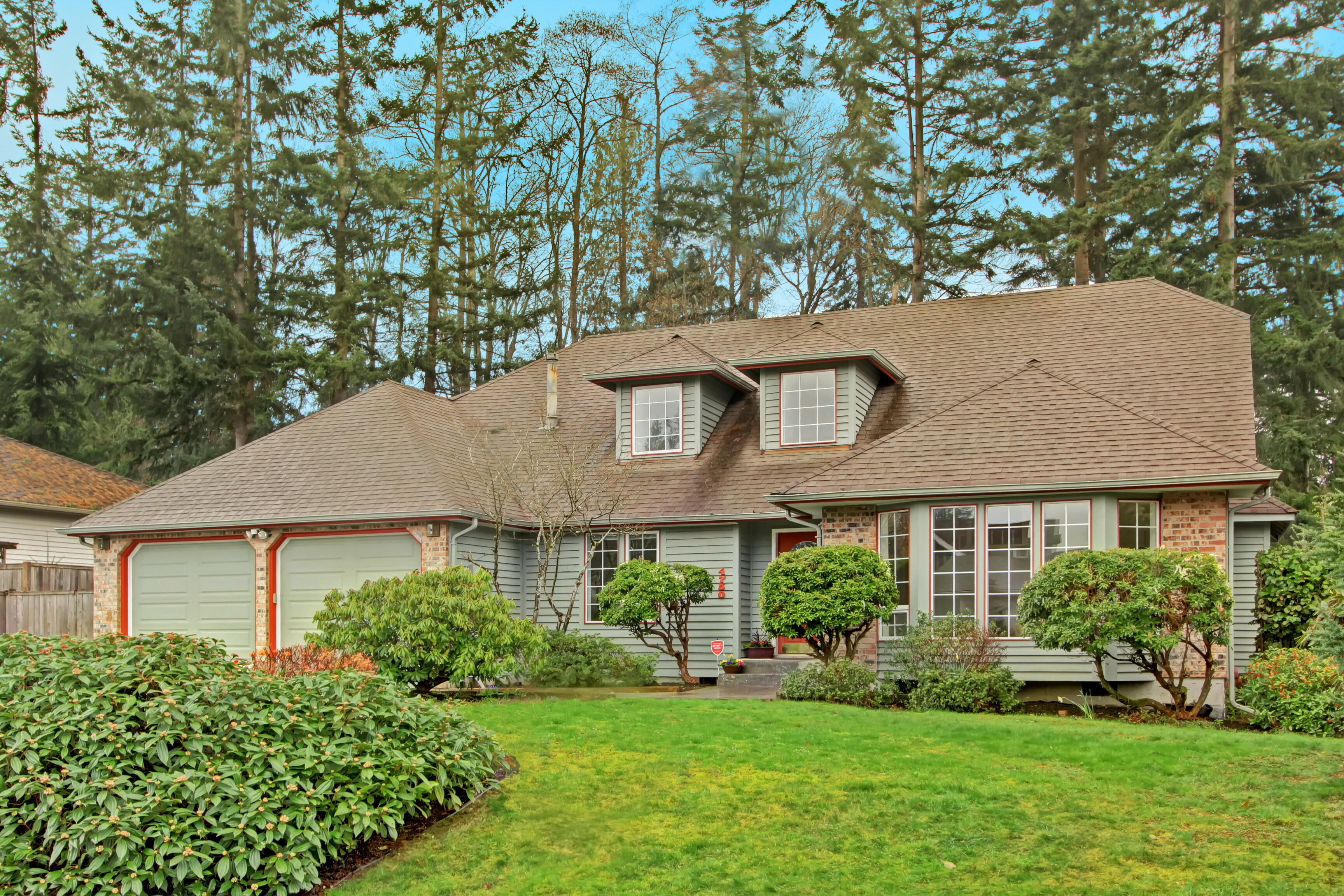 Property Photo:  4750 71st Place SW  WA 98275 