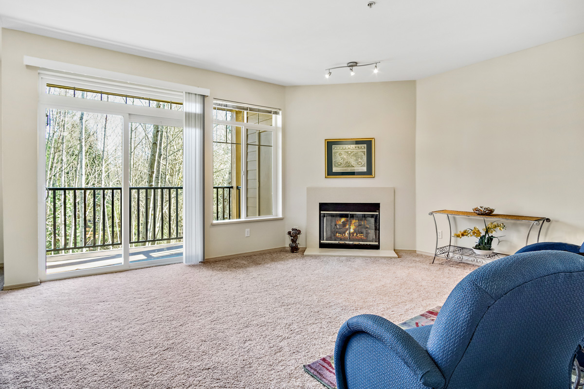 Property Photo: Living Room 18930 Bothell-Everett Hwy V-201  WA 98012 