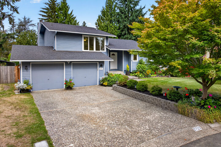 Property Photo:  2711  169th Street SE  WA 98012 