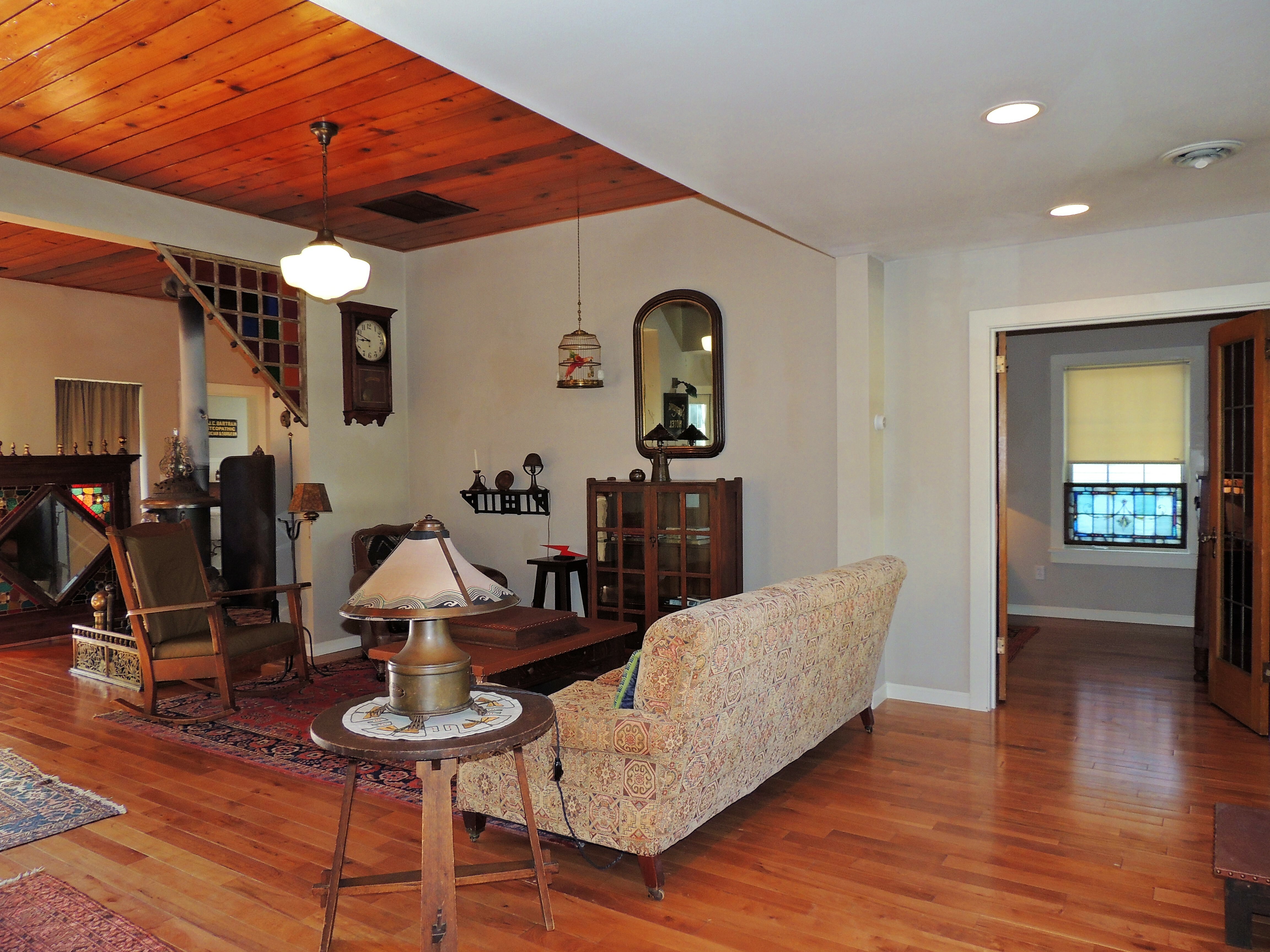 Property Photo: 518 E Washington St WA 98257