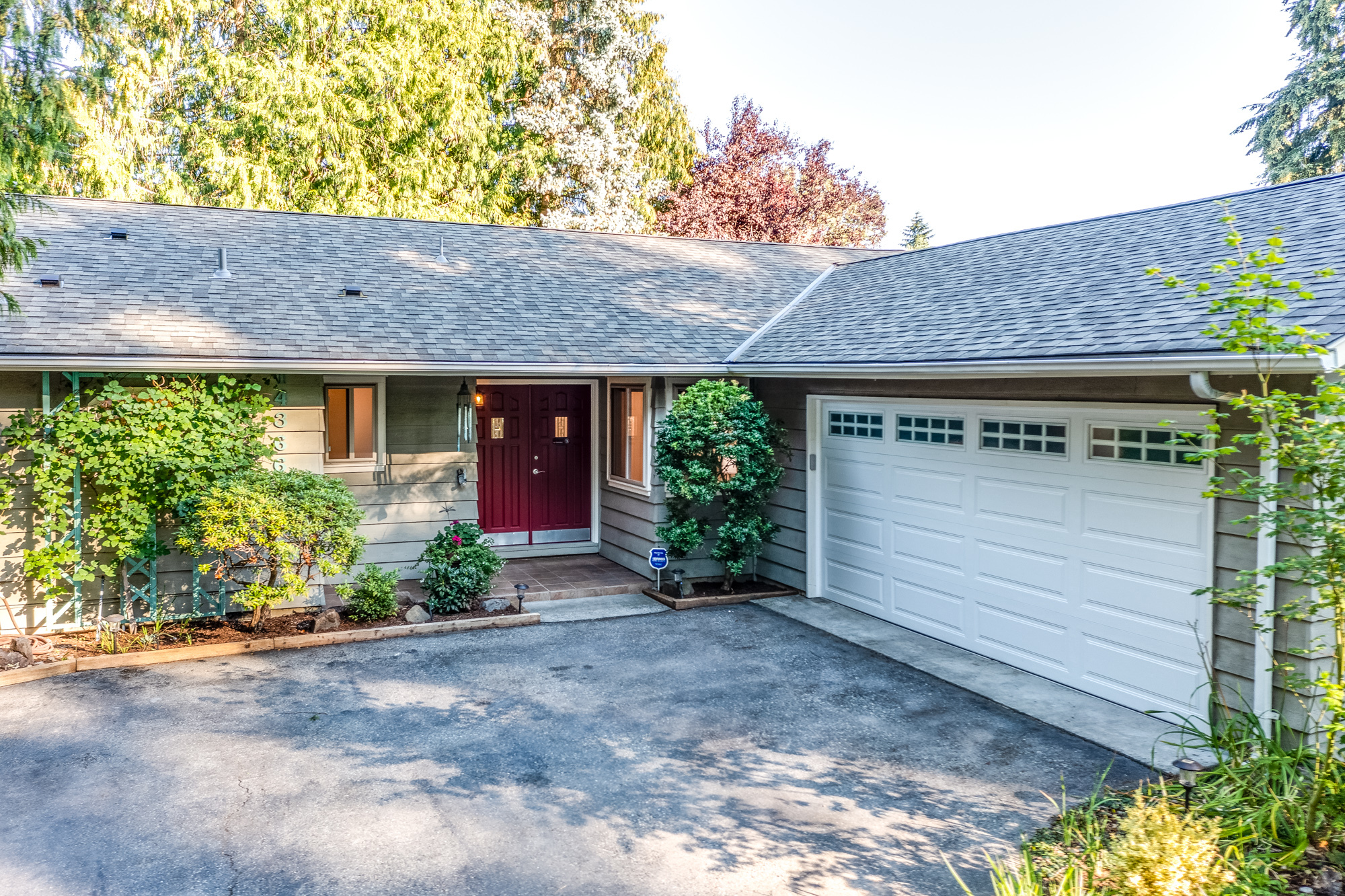 Property Photo: 14366 109th Avenue NE WA 98034