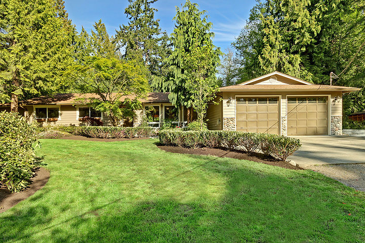 Property Photo: 15421 49th Ave SE WA 98012