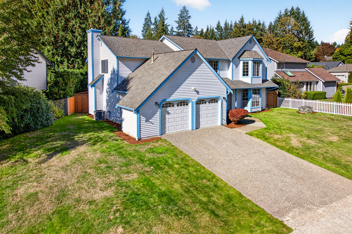 Property Photo:  13229  174th Avenue NE  WA 98052 
