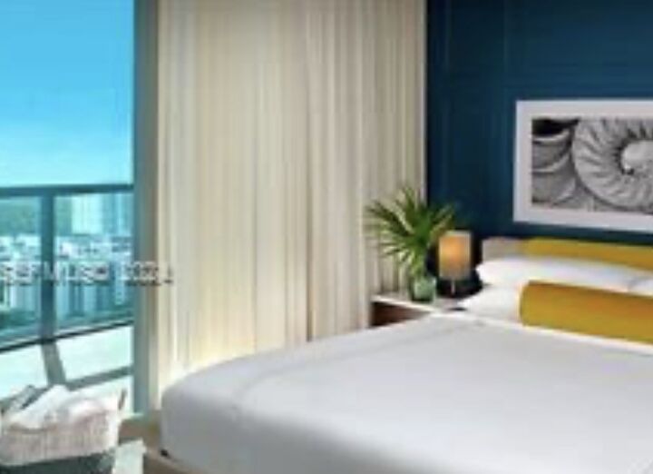 Property Photo: 17315 Collins Ave 1406 FL 33160