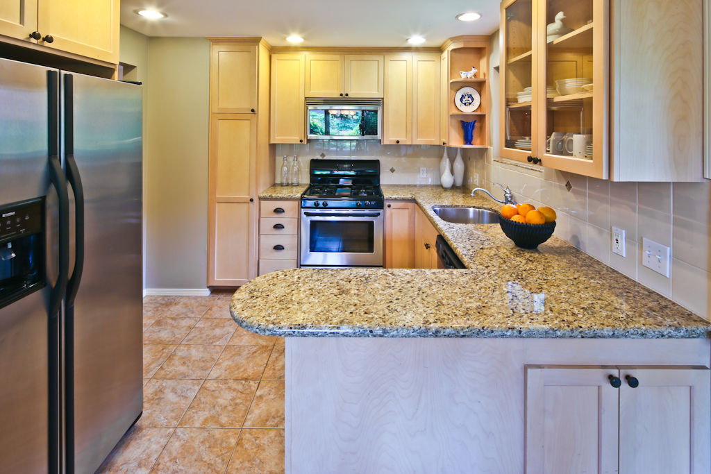 Property Photo: Dining/kitchen 4040 SW Concord St  WA 98136 
