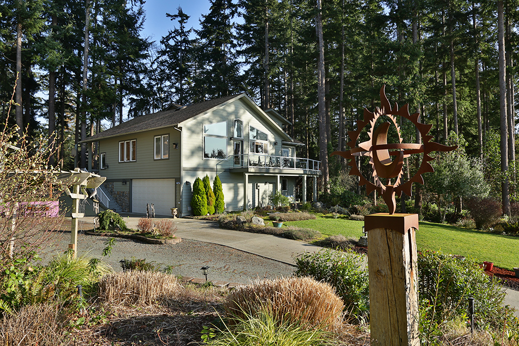 Property Photo:  5573 Tara Dr  WA 98249 