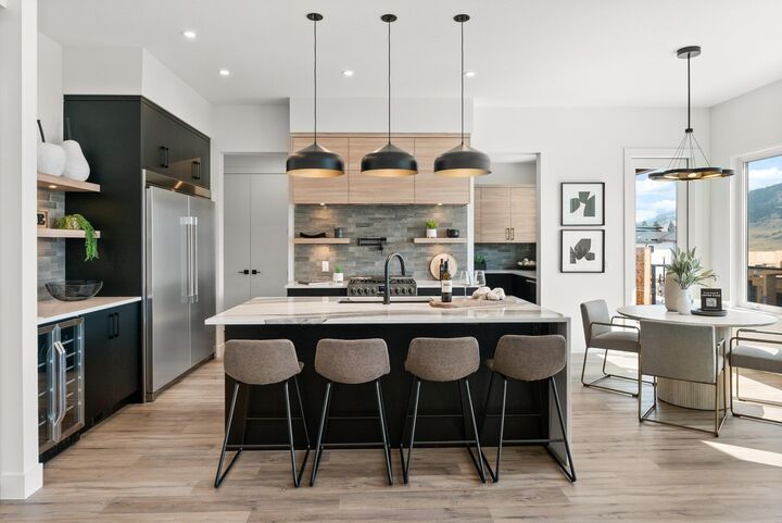 Photo de la propriété:  901 Melrose Street  BC V1P 0A8 