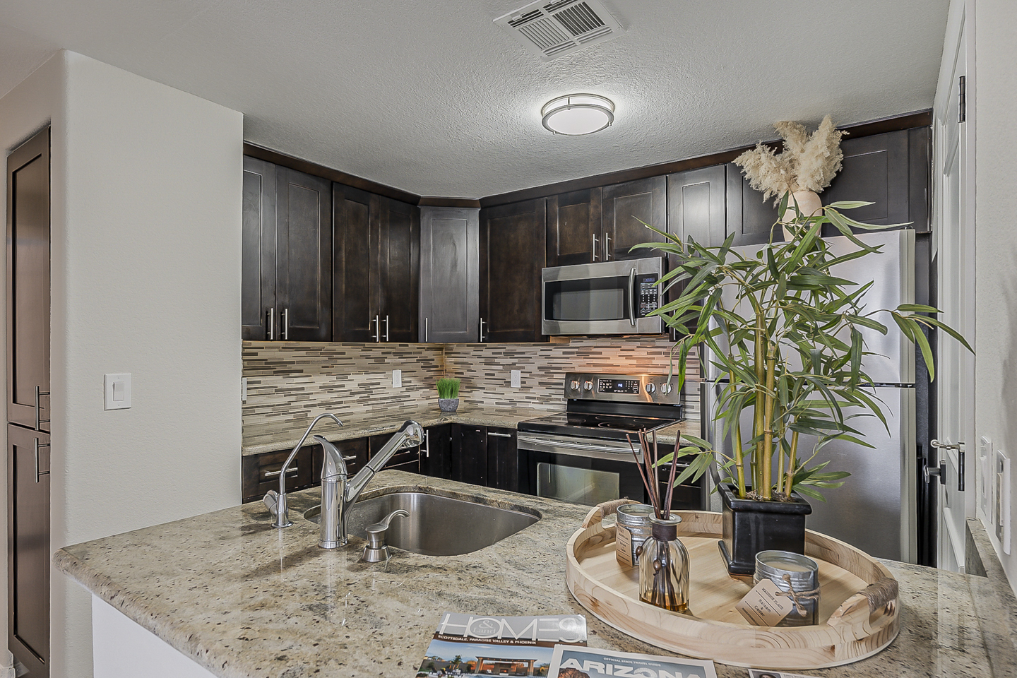 Property Photo: 5302 E Van Buren Street 3040 AZ 85008