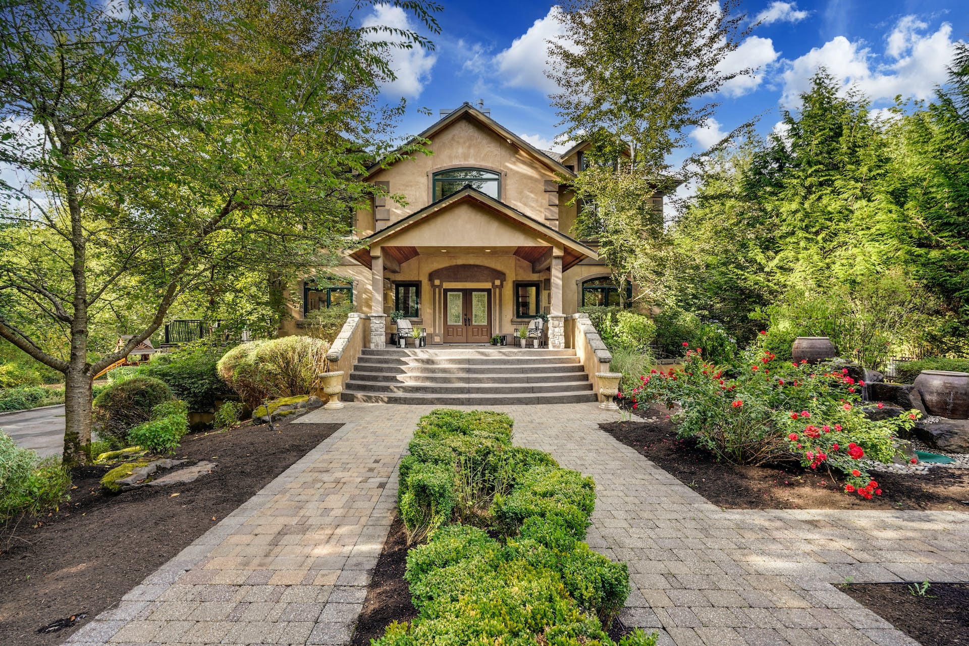 6617 247th Avenue NE  Redmond WA 98053 photo