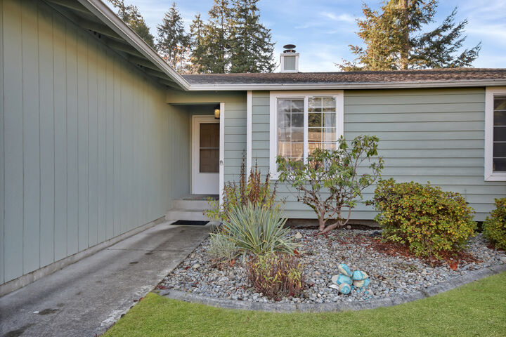 Property Photo: 24002 70th Av Ct E WA 98338