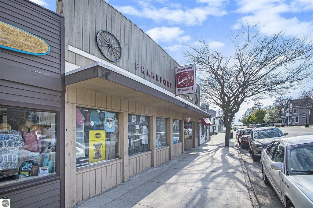 310 Main Street  Frankfort MI 49635 photo
