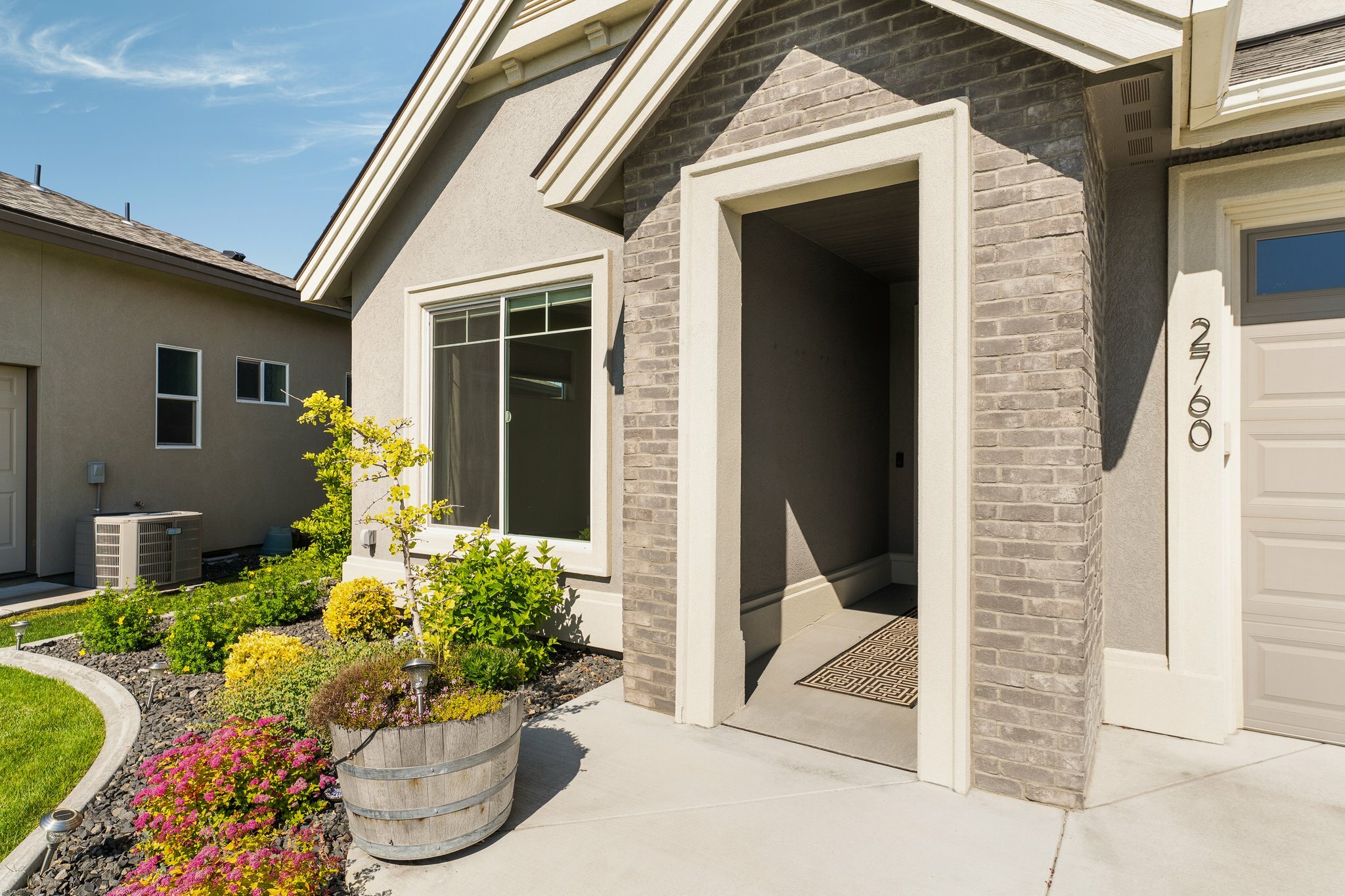 Property Photo: 2760 Grayhawk Loop WA 99354
