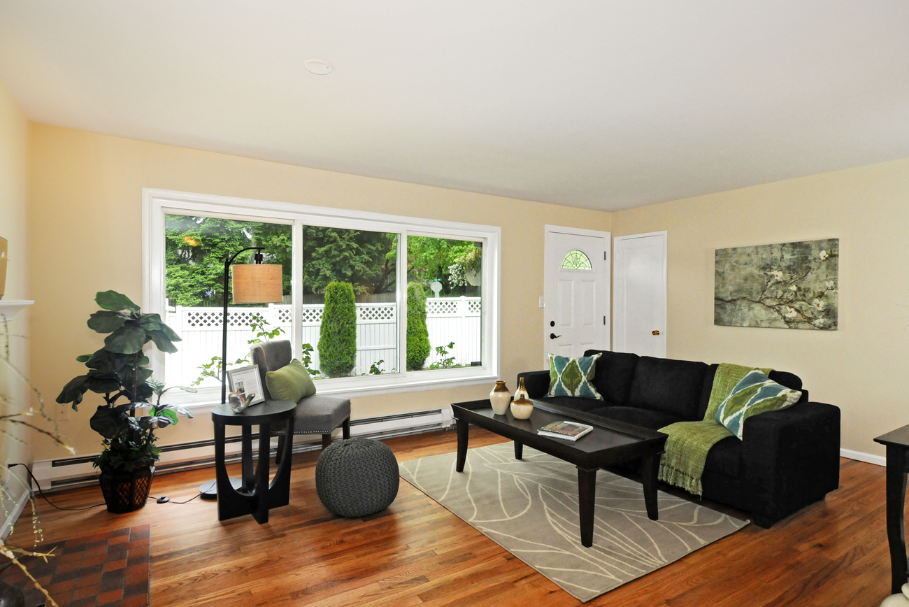 Property Photo: Living room 301 NE 155th St  WA 98155 