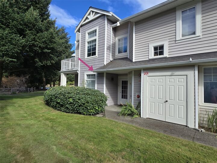 Property Photo: 23524 55th Avenue S 14-1 WA 98032