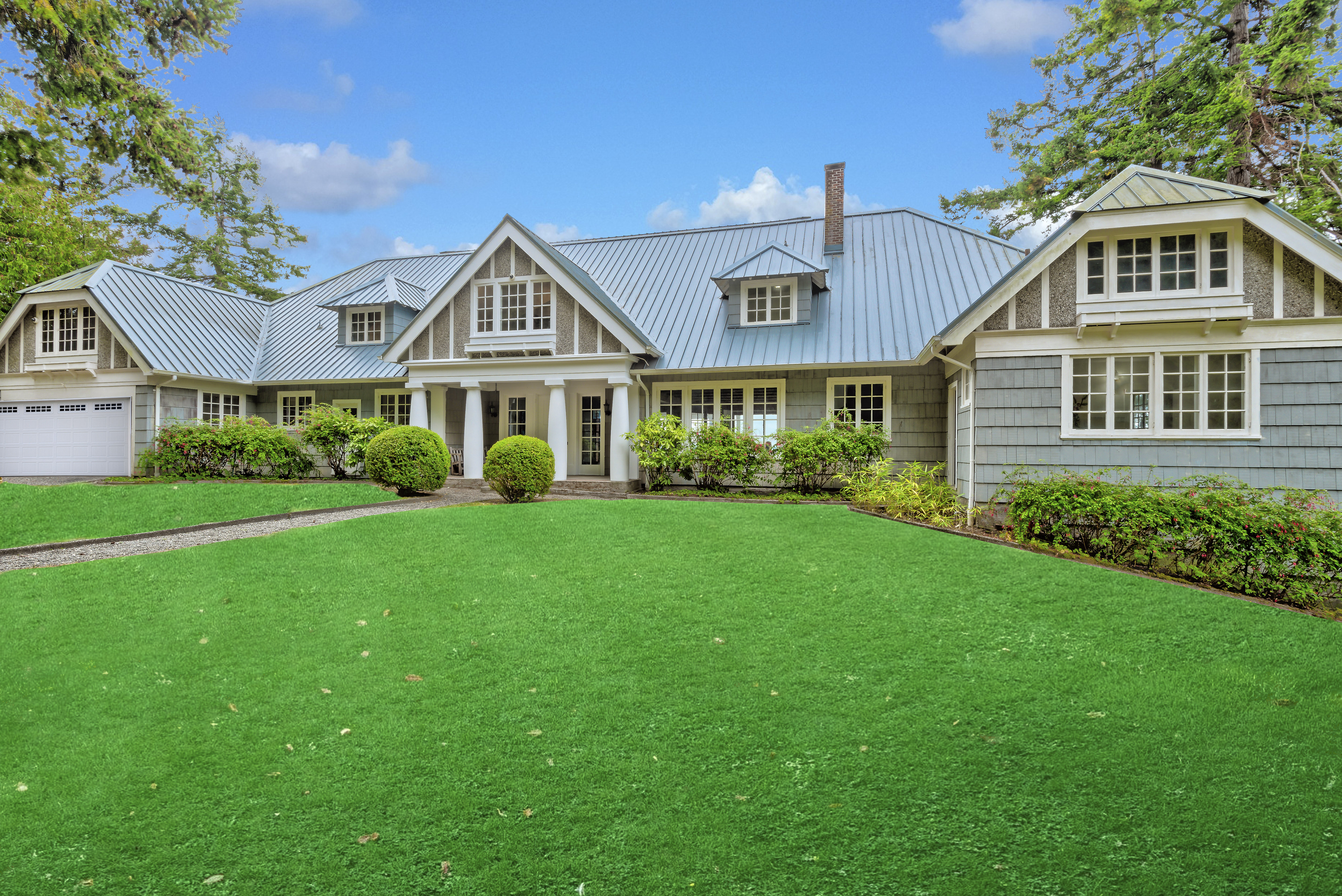 7 bed Bainbridge Island home for sale 12227 NE Country Club Rd