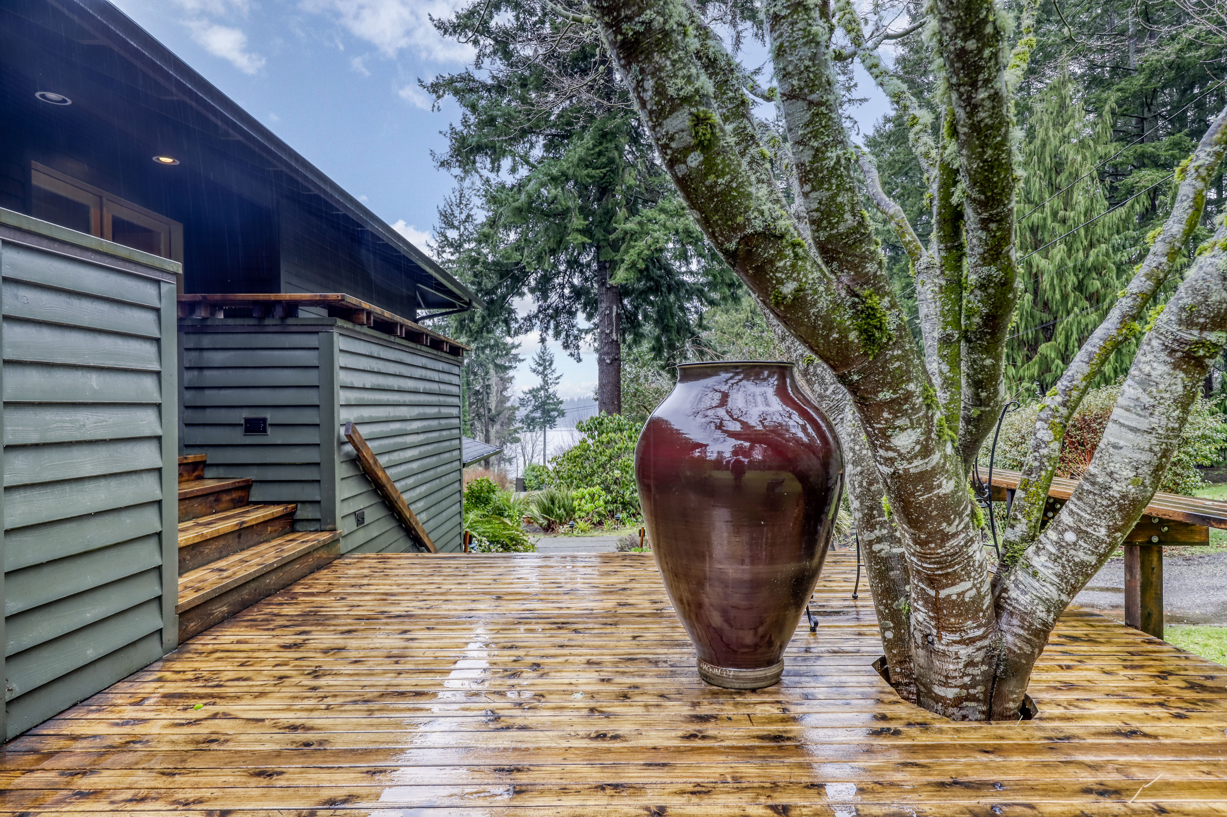 Property Photo:  6403 NE Ralston Road  WA 98110 