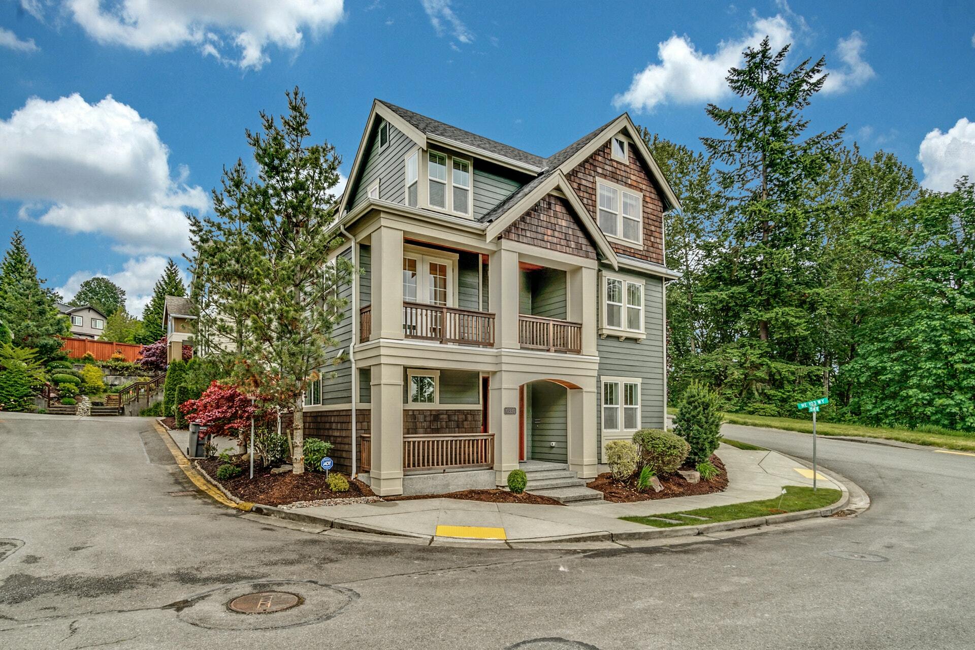 Property Photo: 10330 155th Ave NE WA 98052