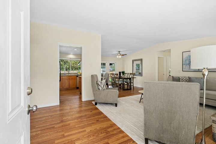 Property Photo:  26613  197th Place SE  WA 98042 