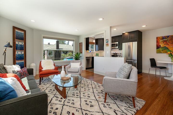 Property Photo:  100 N 70th Street  WA 98103 