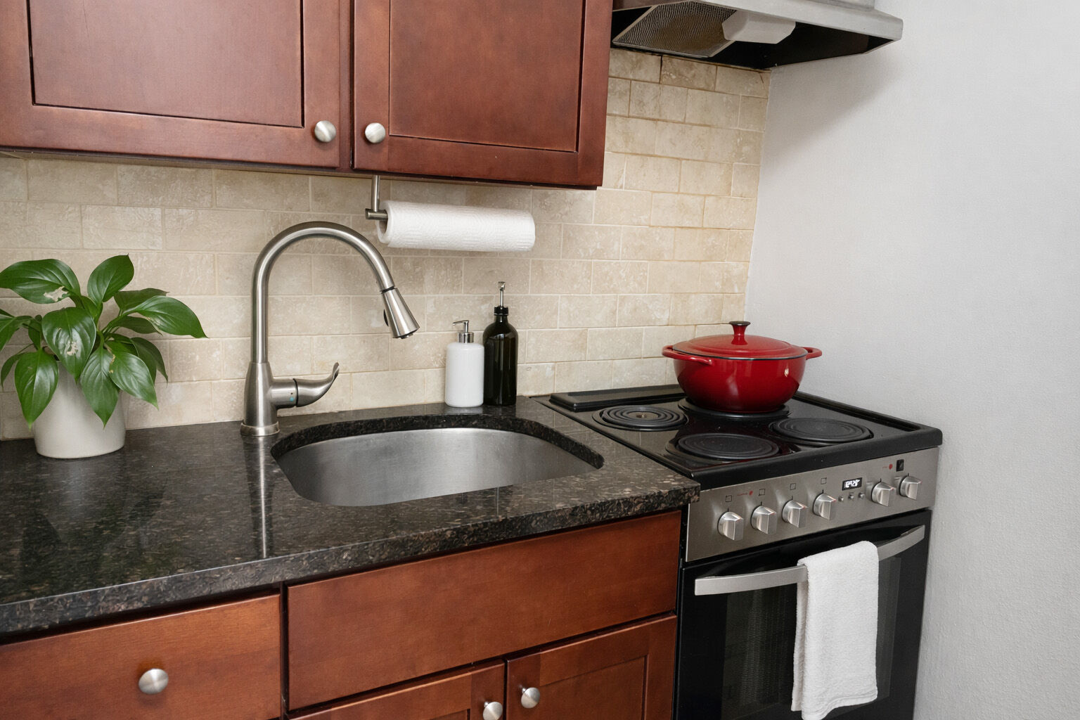 Property Photo:  188 West 9th Street 3F NY 11231 