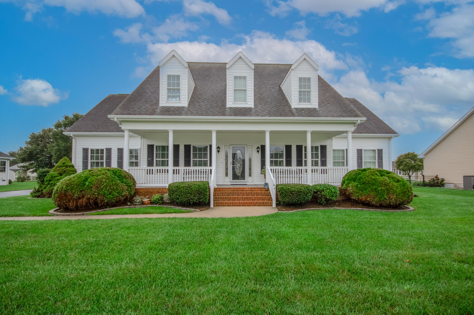 Property Photo: 108 Davis Court MD 21811